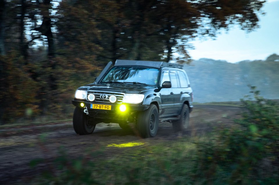 Land Cruiser 100 on a forest track
